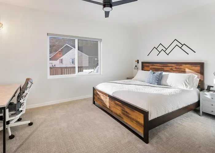 Flg Retreat - Modern With Mountain Views Flagstaff
