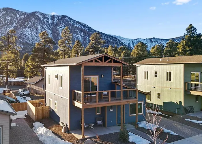 Flg Retreat - Modern With Mountain Views Holiday home *