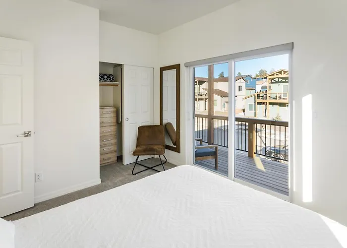 Flg Retreat - Modern With Mountain Views Flagstaff